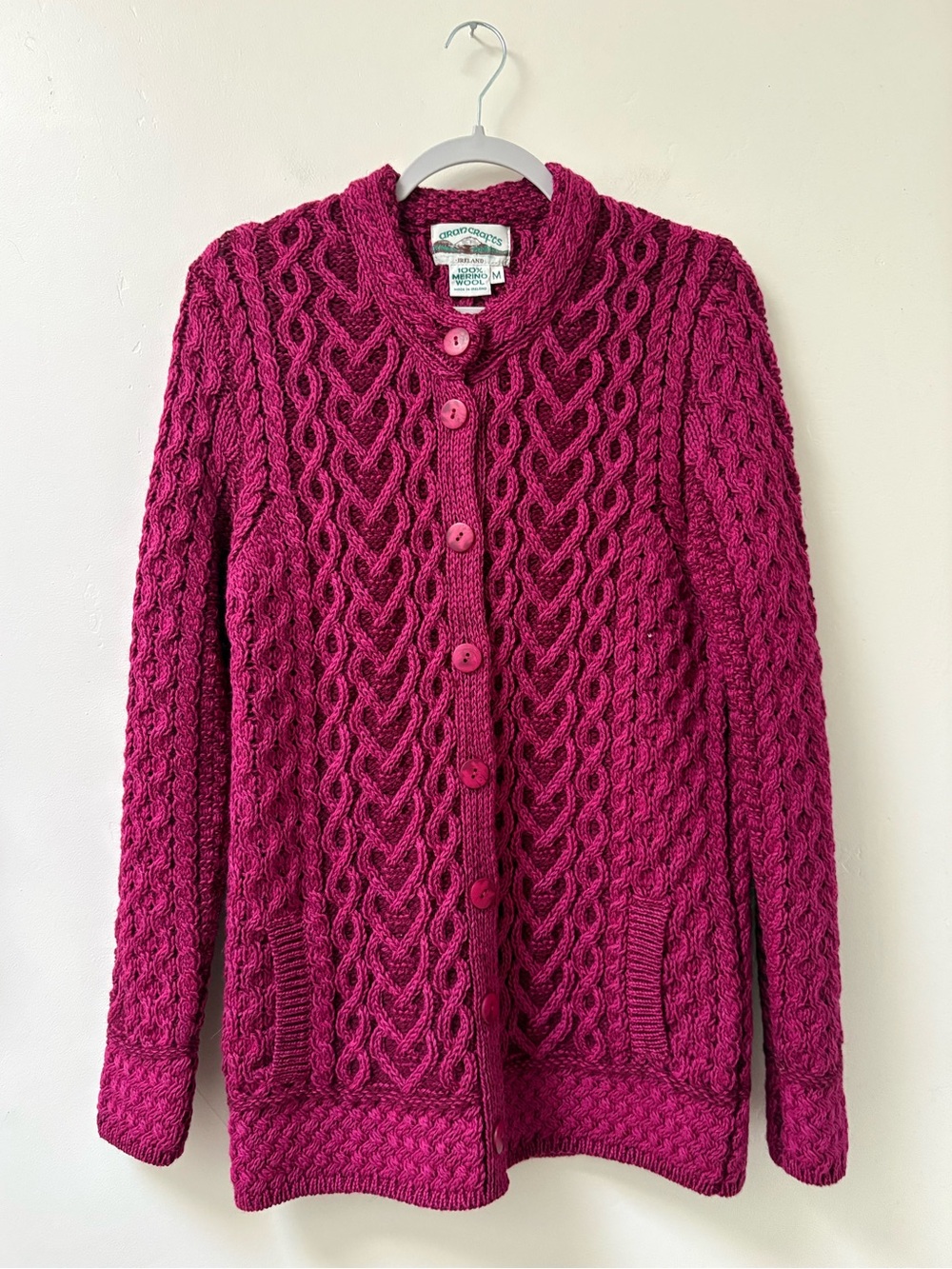 Aran Crafts Ireland Merino Wool Heart Cable Knit Cardigan Sweater Magenta M